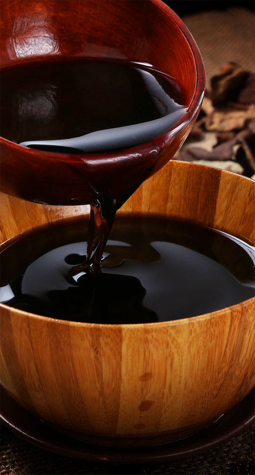 Why is the best soy sauce using yeast extract?